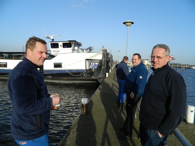 Nieuwe duwbootsteiger aan Danzigerkade Amsterdam