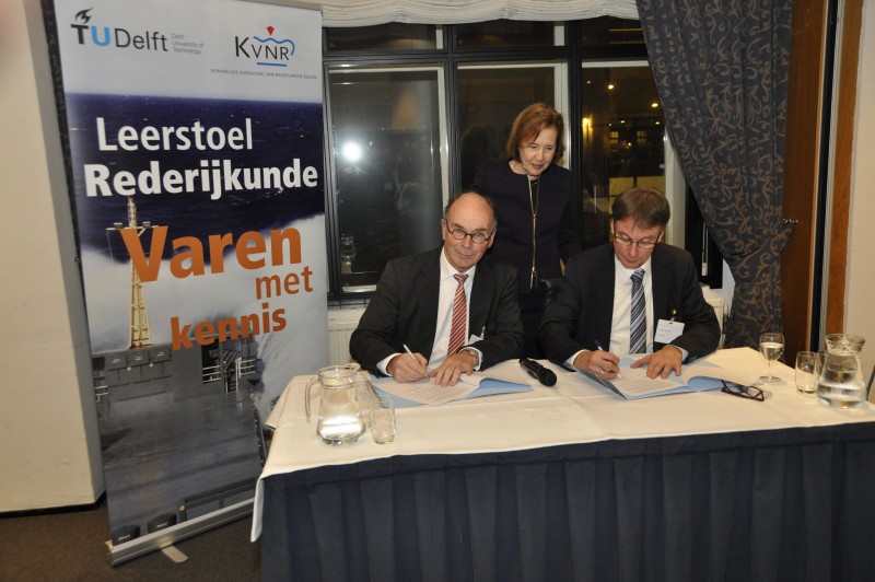 KVNR sponsort leerstoel rederijkunde TU Delft