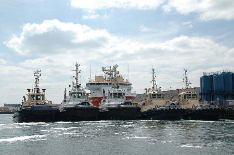Svitzer-vloot arriveert in Rotterdam