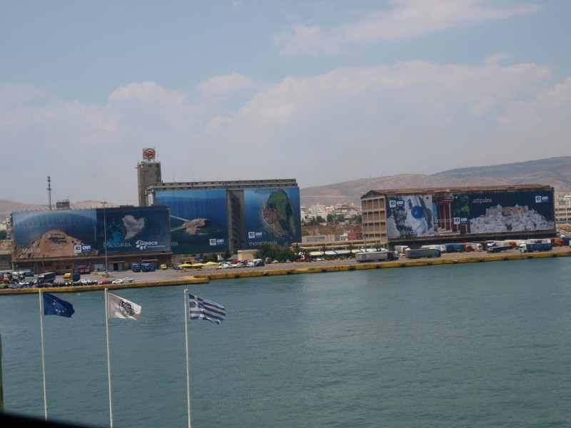 Fondsverkoop van Griekse havens