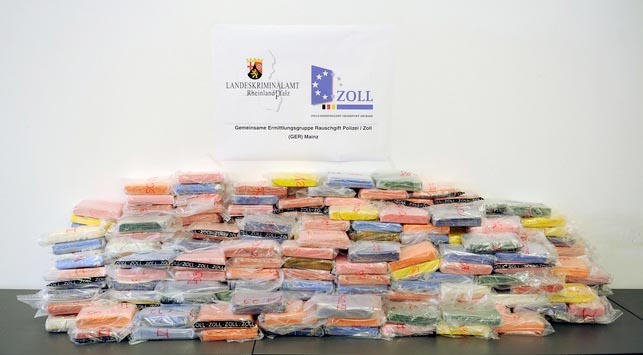 300 kilo cocaïne in zeecontainer met motoronderdelen