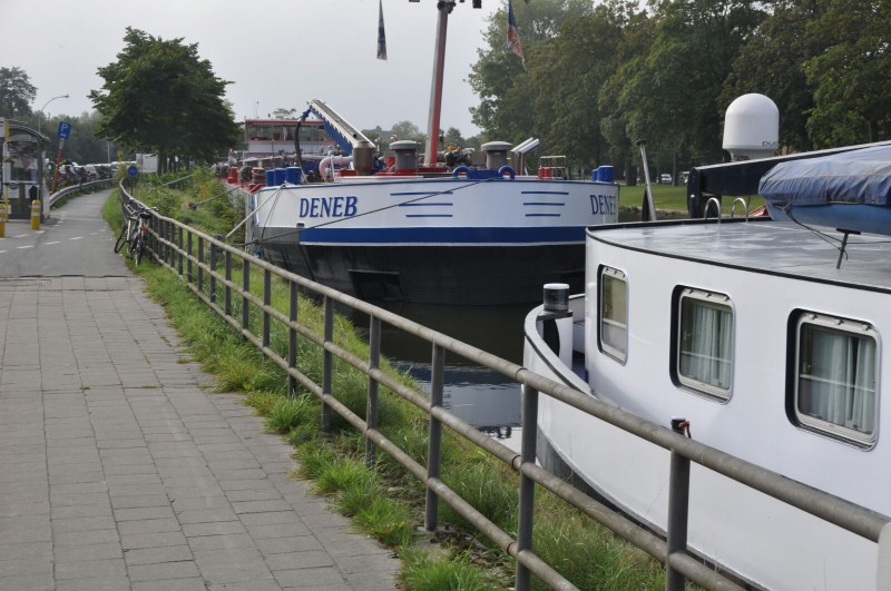 Scheur in Kruispoortbrug I stremt doorvaart Brugge