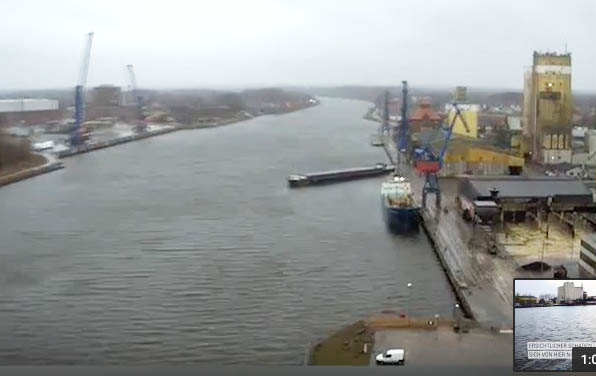 Schip stunt op Noord-Oostzeekanaal (video)