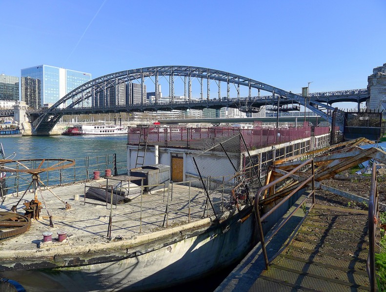 Seine na drie weken weer open voor scheepvaart