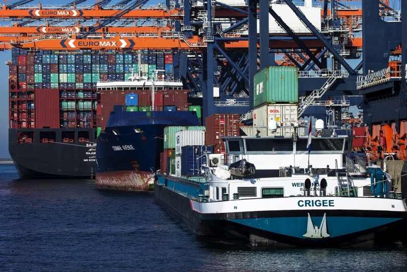 Containeroverslag motor groei Rotterdamse haven