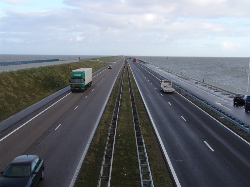 BAM en Van Oord versterken Afsluitdijk