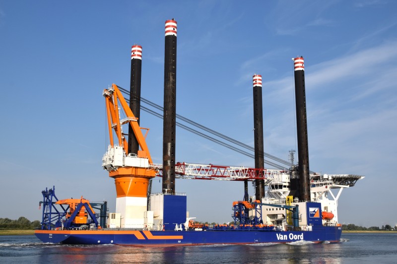 Hefschip Aeolus volledig gemodificeerd, hefcapaciteit naar 1600 ton