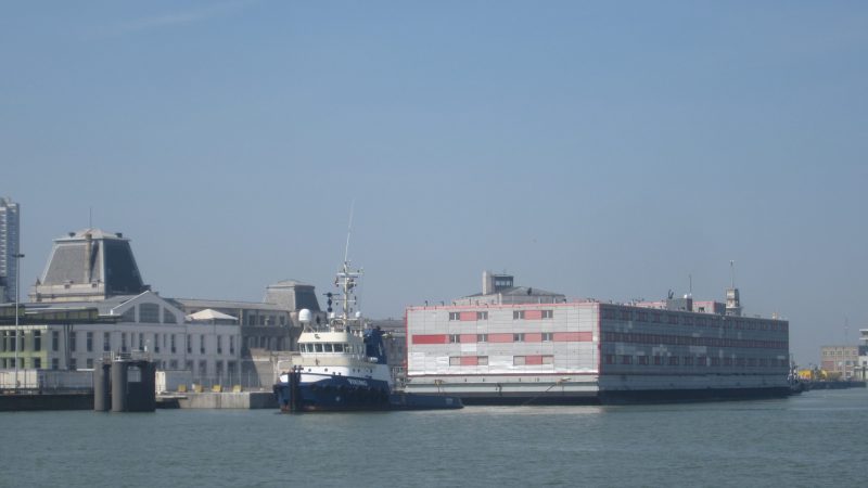 Het hotelschip Kalmar (foto Port of Oostende).