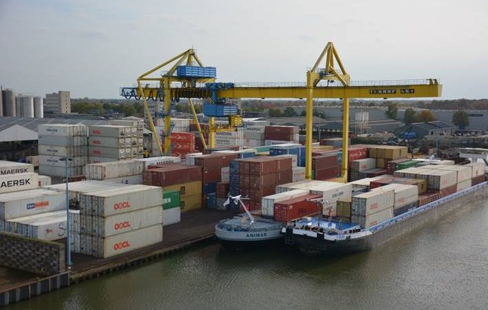 Van Berkel Logistics neemt per 8 september de containeractiviteiten van OOC beheer in Oss over. (Foto Van Berkel)