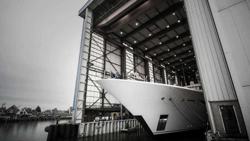 Superjachtspecialist De Keizer Marine Engineerin uit Zaandam maakt een doorstart. TBI neemt via dochterbedrijf Eekels de systeemintegrator De Keizer Marine over.