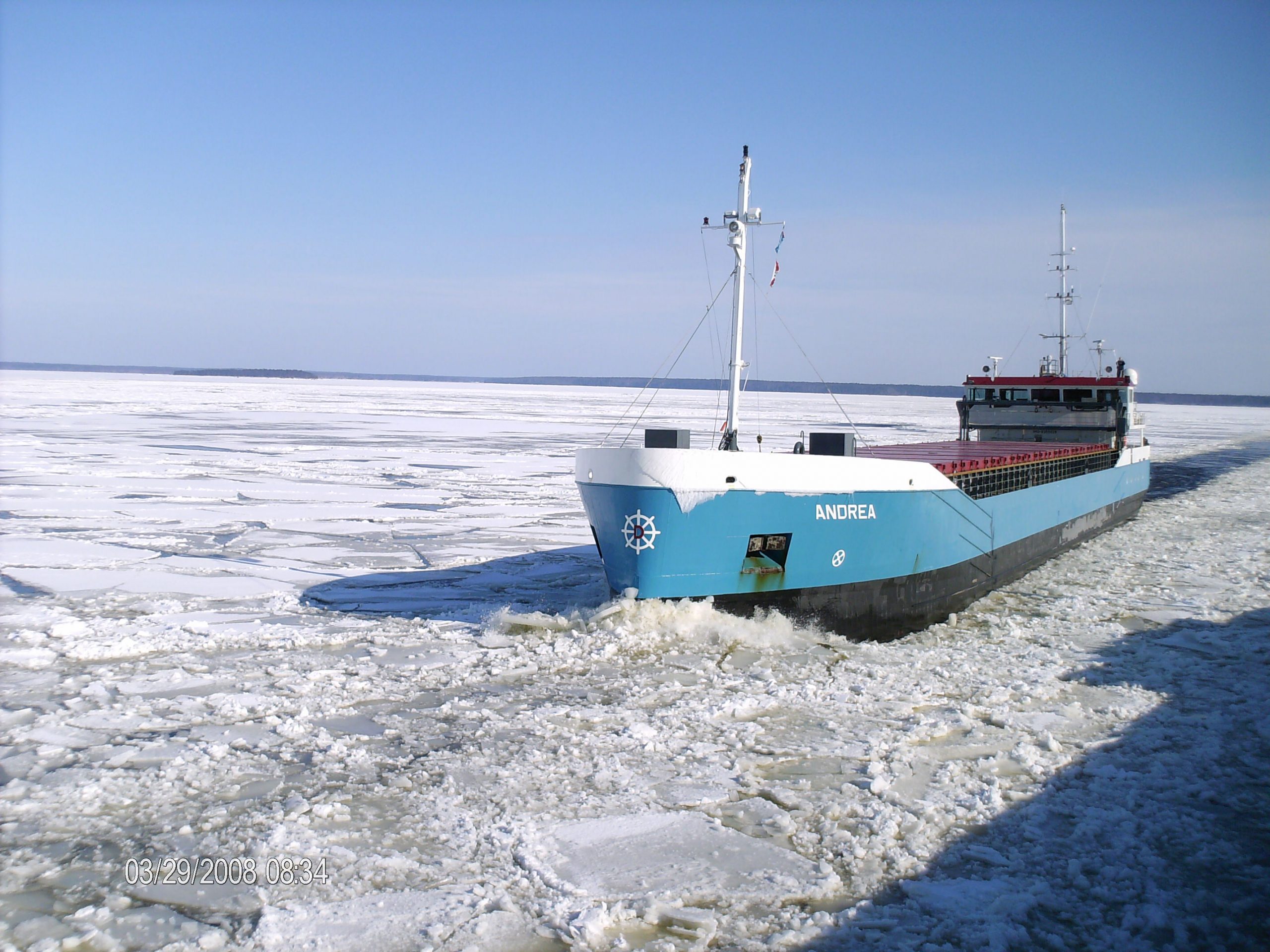Van Dam Shipping vaart met acht eigen schepen en twee in beheer, hoofdzakelijk in Noordwest-Europa. De schepen zijn berekend op ijsgang. (Foto Van Dam Shipping)