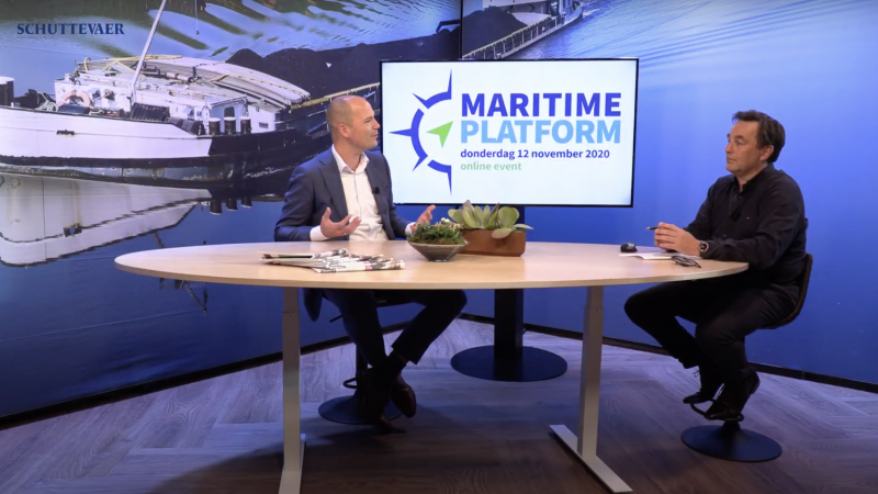 Arie van Dijk en René Quist bespreken het Maritime Platform in Studio Schuttevaer. (Beeld uit uitzending)
