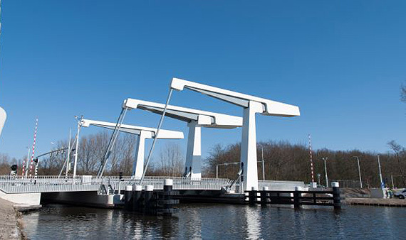 De Bosrandburg over de Ringvaart bij Schiphol (Foto Provincie Noord-Holland)