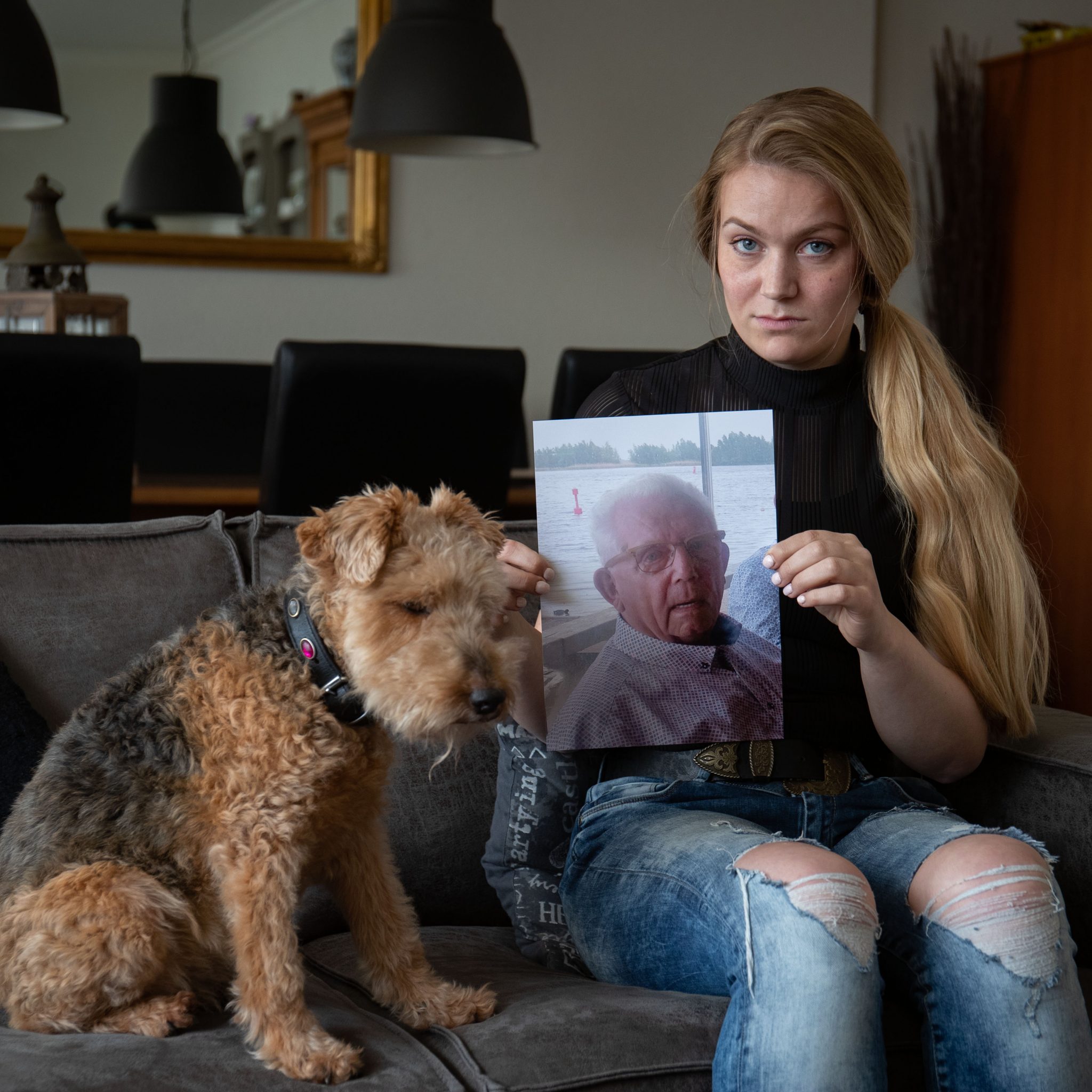 De kleindochter van Dirk van den Belt. De man raakte 8 april 2018 vermist. (Foto Freddy Schinkel)