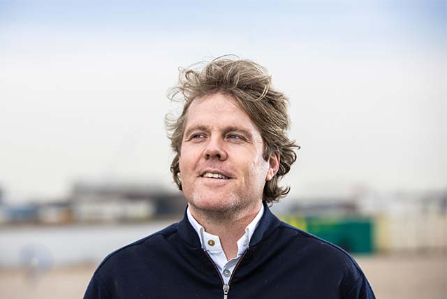 Wim Beelen wil superjachten bouwen in Amsterdam. (Foto Larendael)