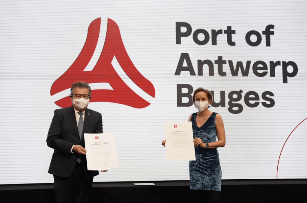 Samen zullen de havens jaarlijks naar verwachting circa 278 miljoen ton goederen kunnen verwerken. (Foto Port of Antwerp Bruges)