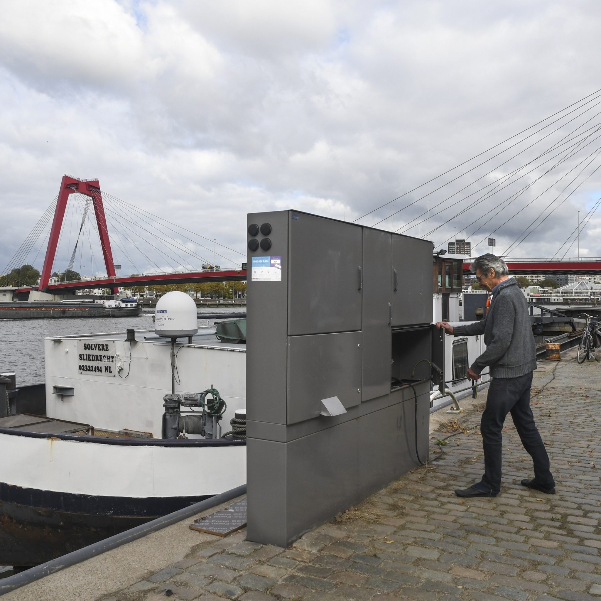 Er zijn tien kasten in de Rotterdamse haven die              niet meer werken door foutieve modems. (Foto Port of Rotterdam)