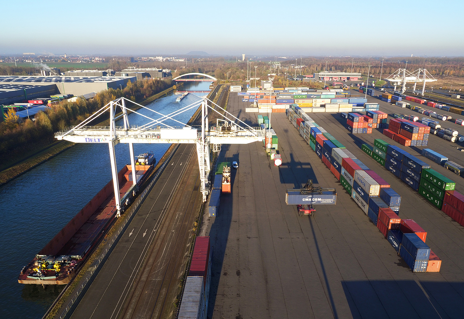 Contargo opent nieuwe binnenscheepvaartlijn tussen Dourges en de westelijke zeehavens