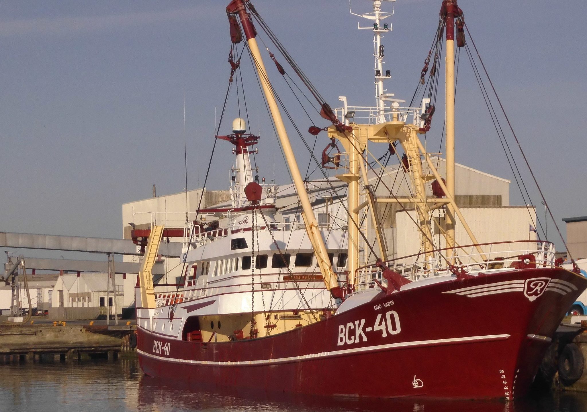 De BCK 40 is een van de vele kotters die vanuit de haven van Thyborøn vissen.
