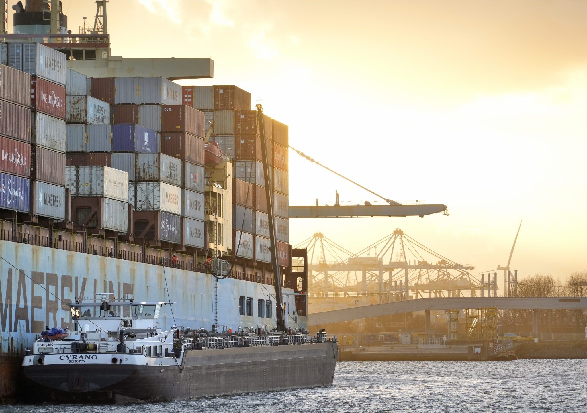 Containerschip haven Rotterdam