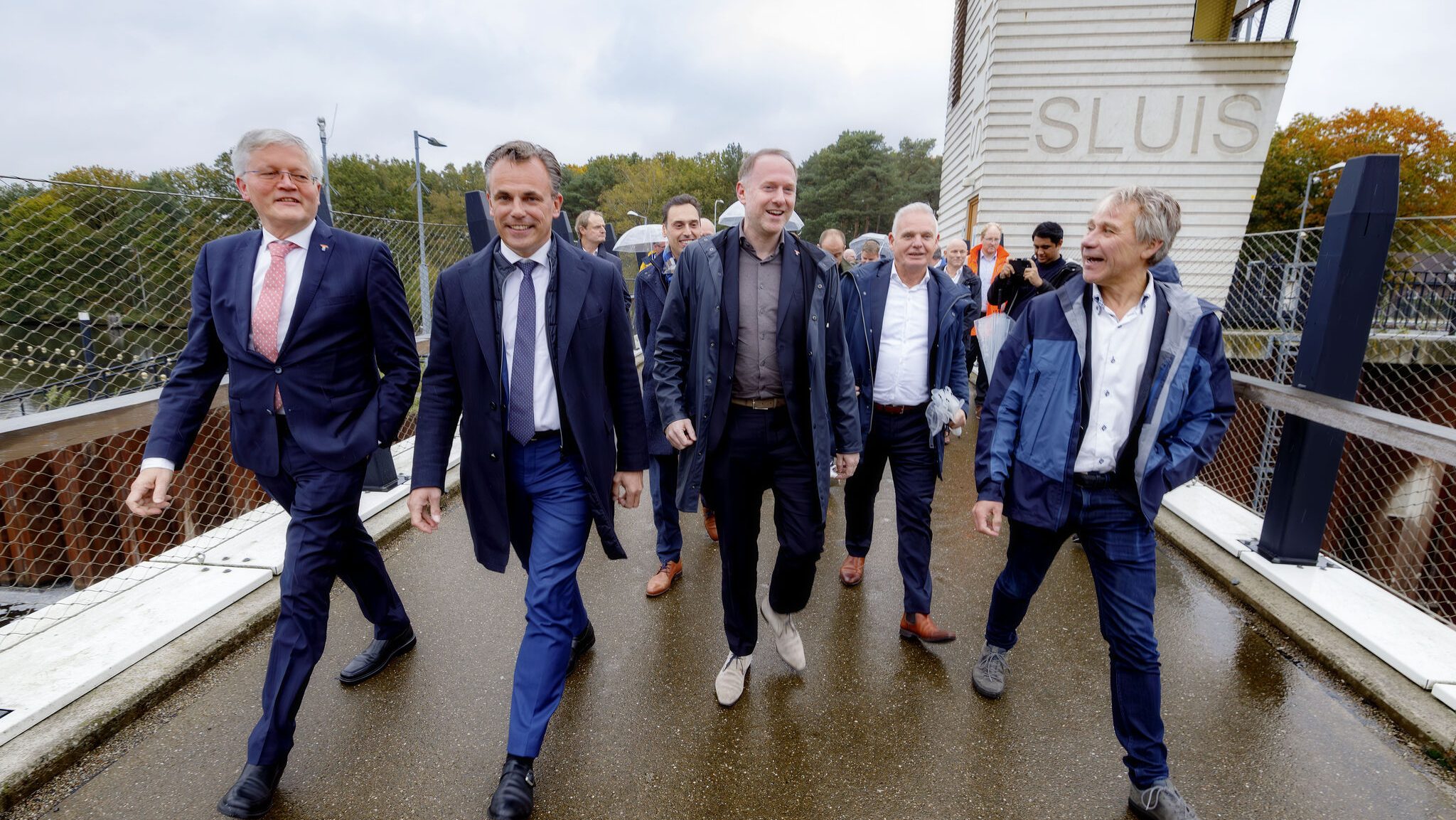 Harbers ging in gesprek met Provincie Noord-Brabant, Gemeente Tilburg, Rijkswaterstaat en lokale ondernemers over Sluis II.