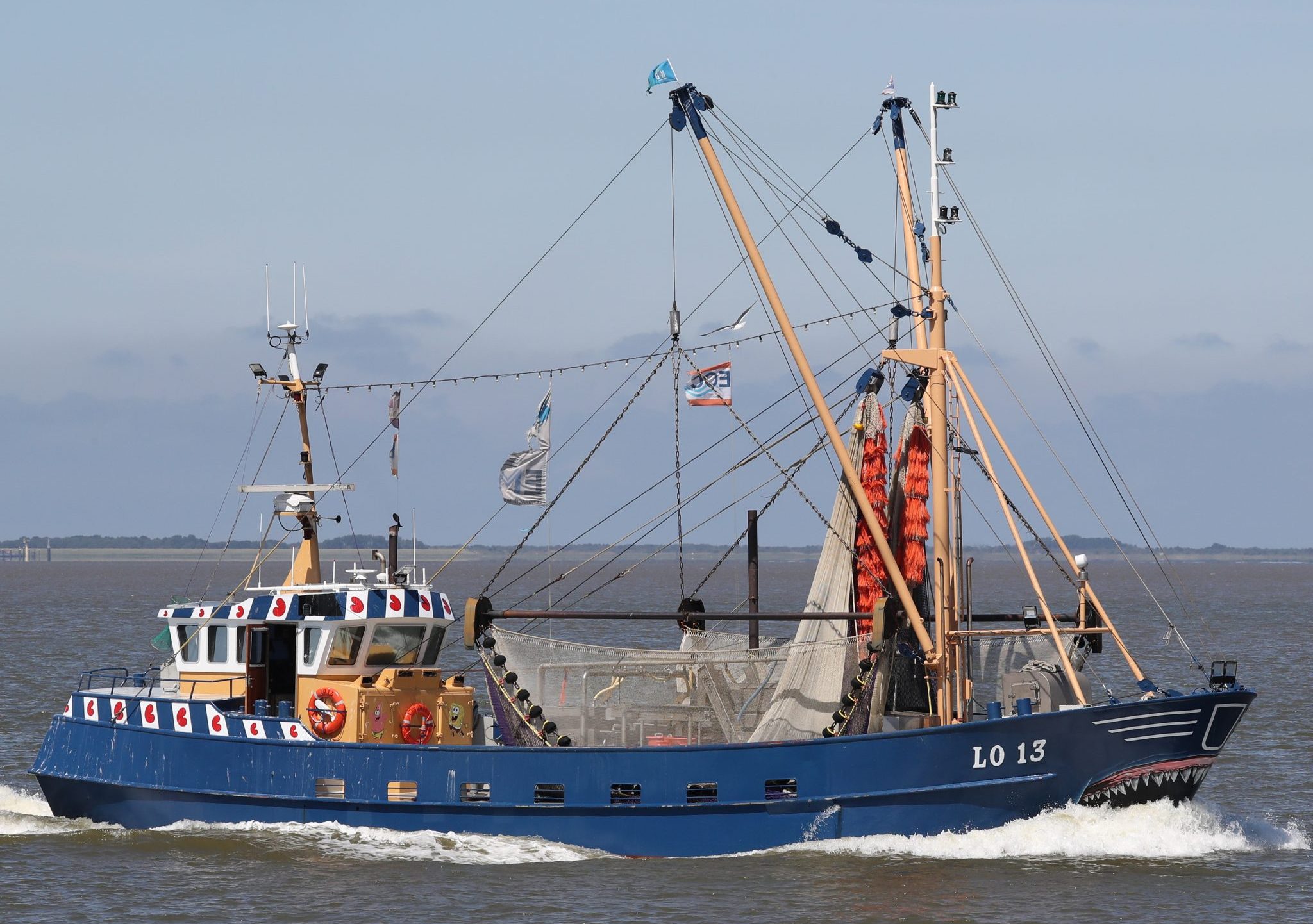 Garnalenvisserij met ankerkuilen en korven getoetst op economische haalbaarheid